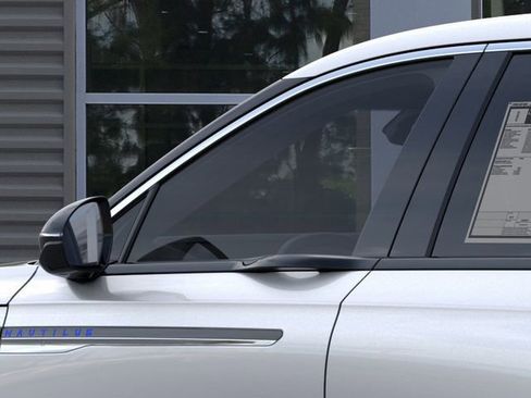 New 2026 Lincoln Nautilus Premier AWD/4WD image 20