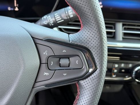 New 2026 Chevrolet Trax RS image 24