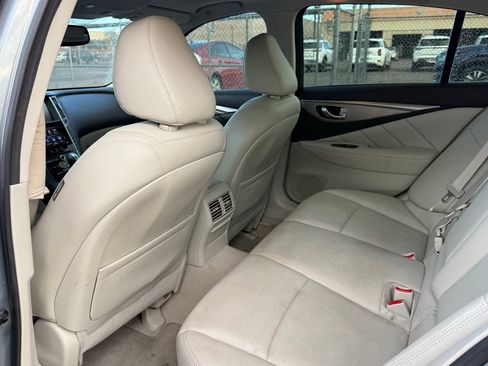 Used 2015 INFINITI Q50 Premium w/ Navigation Package image 11