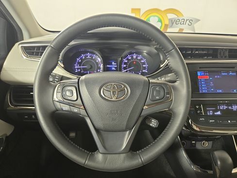Used 2013 Toyota Avalon XLE FWD image 14