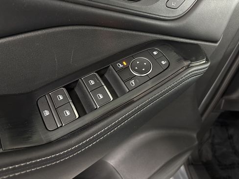 Used 2024 Nissan Rogue SL w/ SL Premium Package FWD image 13