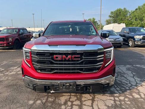 Used 2024 GMC Sierra 1500 SLT w/ SLT Premium Package AWD/4WD image 6