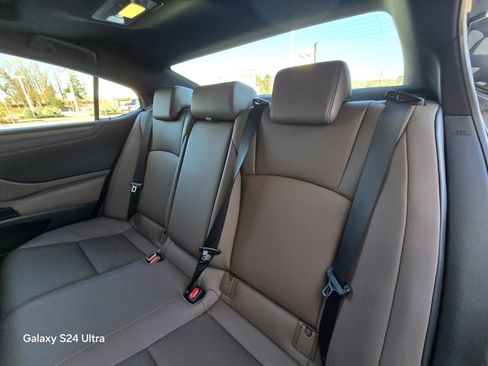 Used 2023 Lexus ES 350 w/ Premium Package image 13