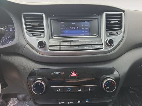 Used 2016 Hyundai Tucson SE FWD image 10