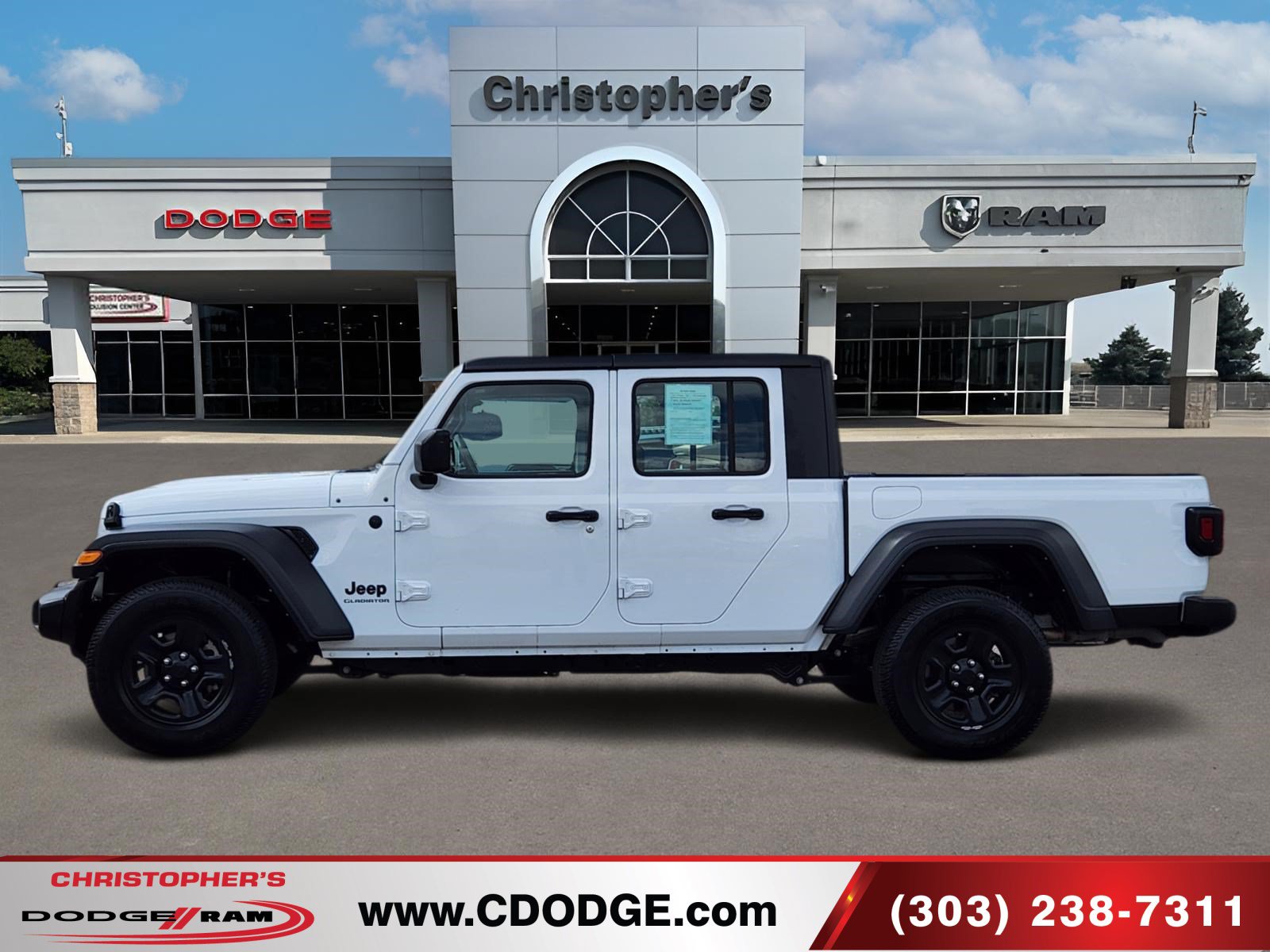 Used 2022 Jeep Gladiator Sport w/ Trailer Tow Package AWD/4WD image 6