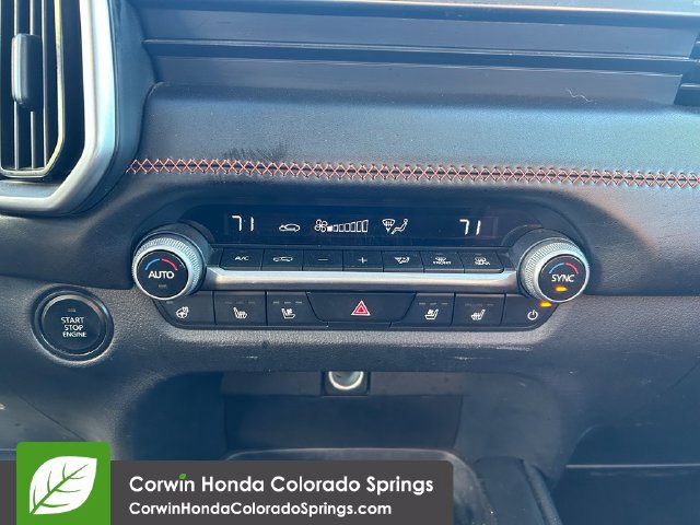 Used 2025 MAZDA CX-50 Meridian Edition w/ Apex Package AWD/4WD image 19