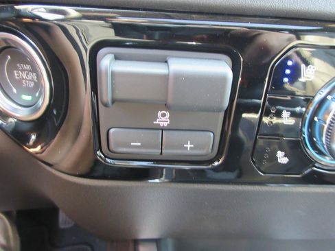 New 2026 GMC Sierra 1500 SLT w/ SLT Premium Plus Package image 22