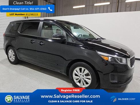 Used 2015 Kia Sedona LX FWD image 5