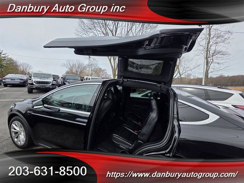 Used 2021 Tesla Model X Long Range image 6