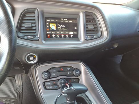 Used 2023 Dodge Challenger SXT w/ Blacktop Package image 9