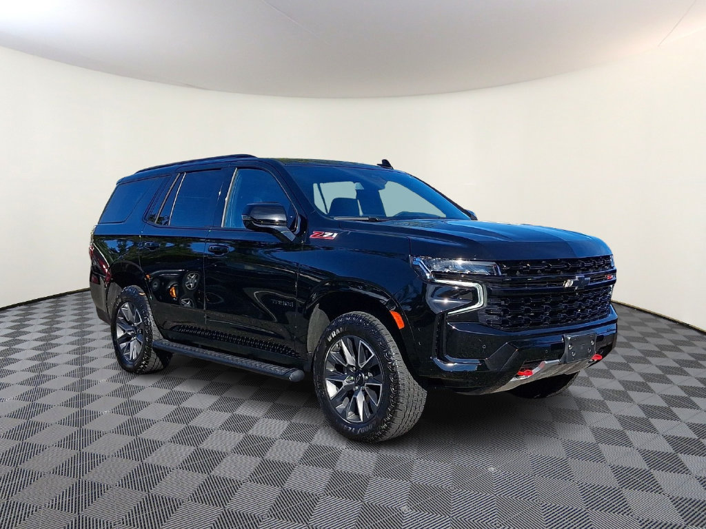 Used 2023 Chevrolet Tahoe Z71 w/ Luxury Package AWD/4WD image 1