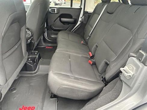 Used 2021 Jeep Wrangler Unlimited Sport image 26