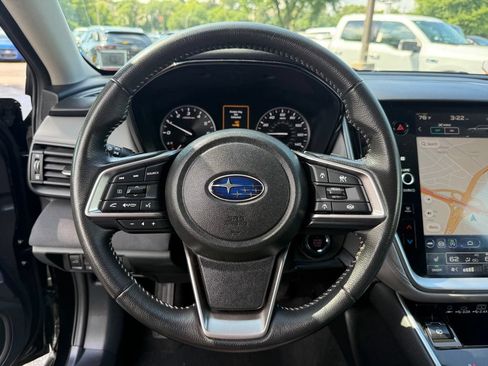 Certified 2025 Subaru Outback Premium AWD/4WD image 14