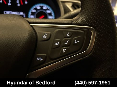 Used 2025 Chevrolet Malibu LT FWD image 16