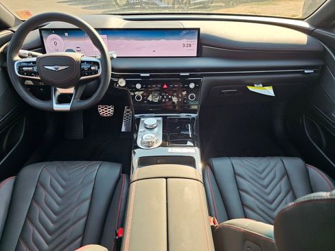 Certified 2025 Genesis G80 2.5T Sport Prestige AWD/4WD image 7