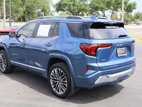 Used 2026 GMC Terrain Denali AWD/4WD image 7