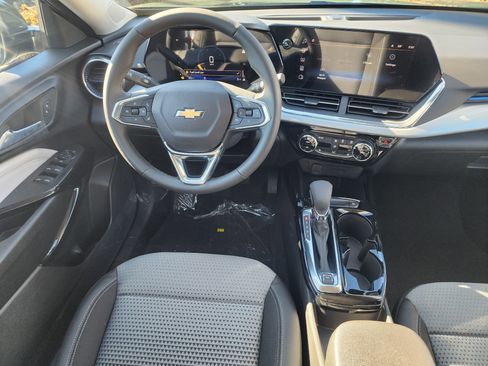 New 2026 Chevrolet Trax LT w/ Driver Confidence Package image 20