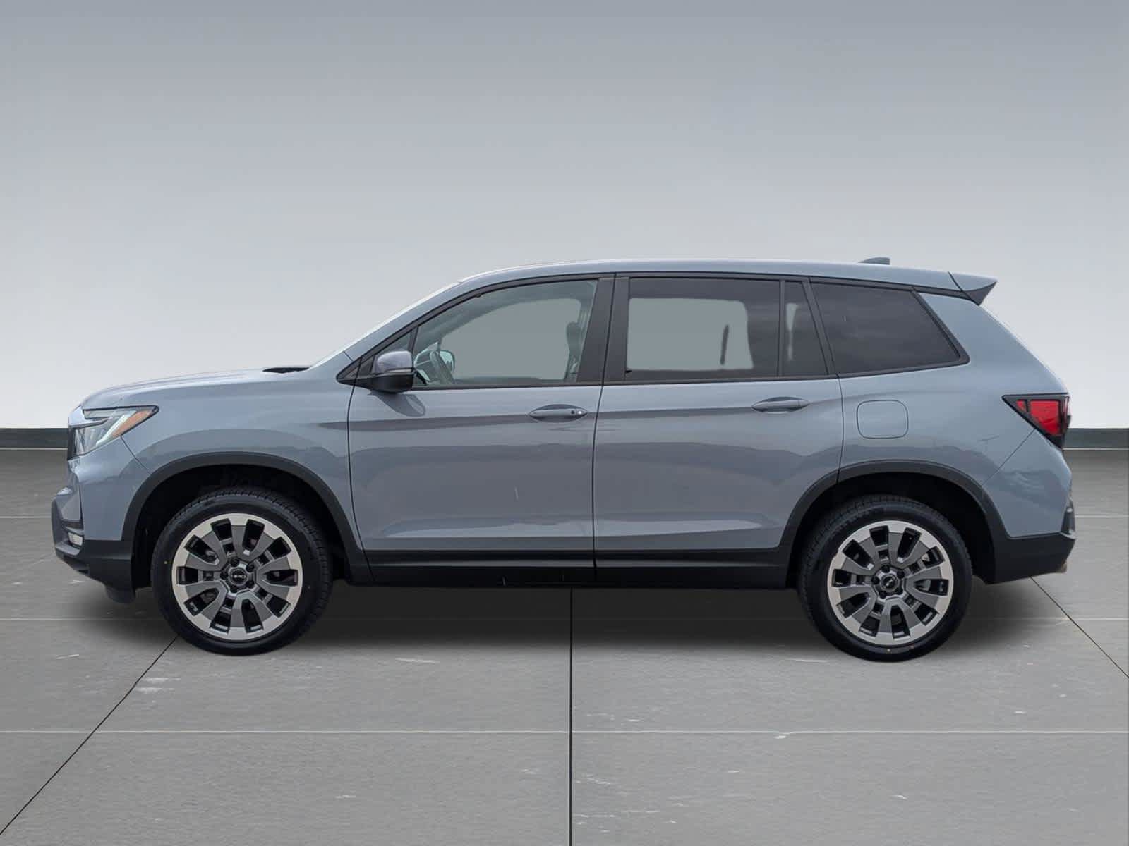 Certified 2024 Honda Passport EX-L image 3