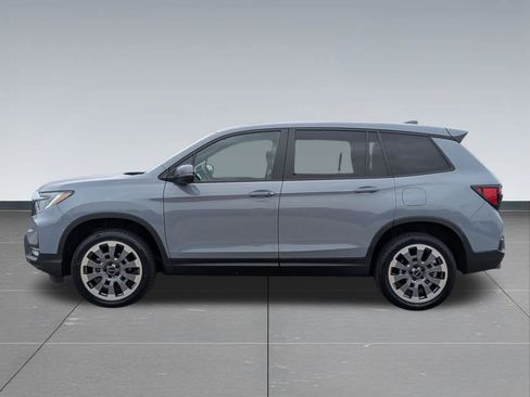 Certified 2024 Honda Passport EX-L image 3