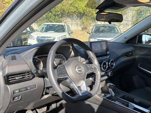 Used 2024 Nissan Sentra SR w/ SR Premium Package image 4