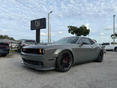 Used 2019 Dodge Challenger R/T Scat Pack w/ Widebody Package RWD image 1
