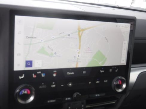 Used 2026 Lexus GX 550 image 30