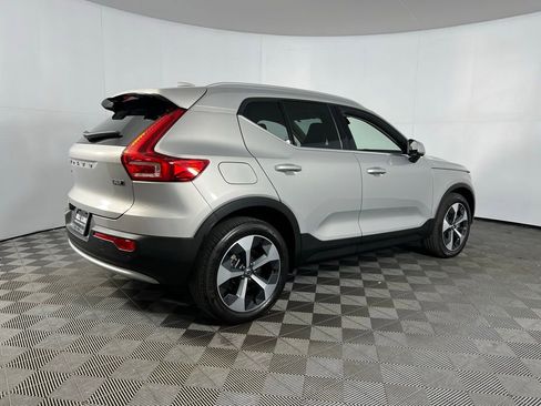Used 2023 Volvo XC40 B5 Plus w/ Protection Package Premier image 7
