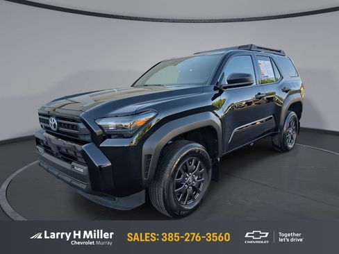 Used 2025 Toyota 4Runner SR5 AWD/4WD image 1