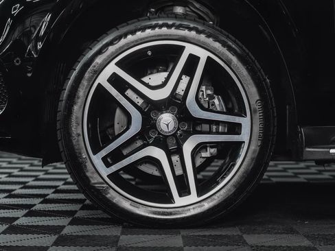 Used 2017 Mercedes-Benz GLS 550 GLS 550 Sport Utility 4D image 13