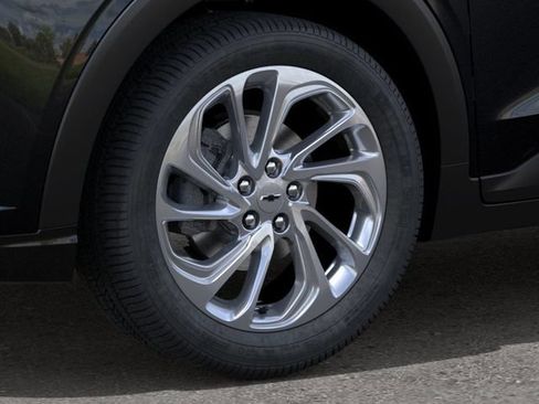 New 2027 Chevrolet Bolt LT FWD image 9