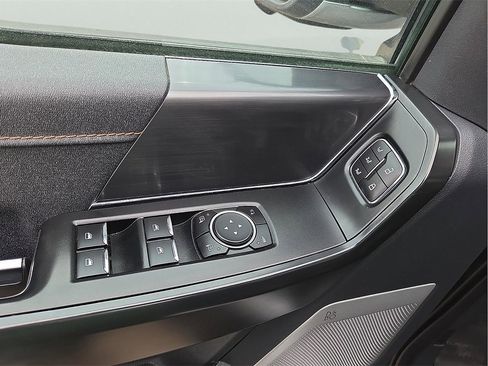 Used 2023 Ford F150 Raptor image 13