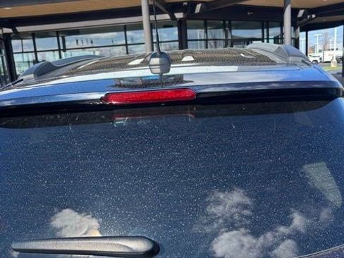 Used 2022 Buick Encore Preferred w/ Safety Package image 8