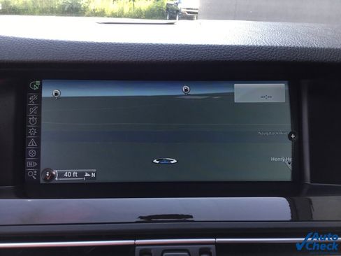 Used 2013 BMW M5 image 44