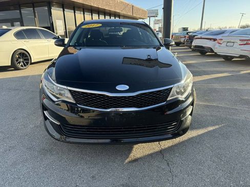 Used 2017 Kia Optima LX image 3