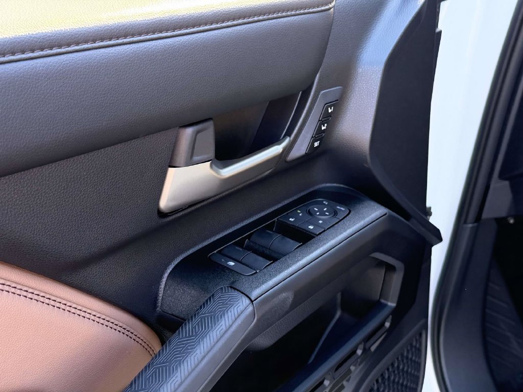 New 2026 Toyota 4Runner Limited AWD/4WD image 17