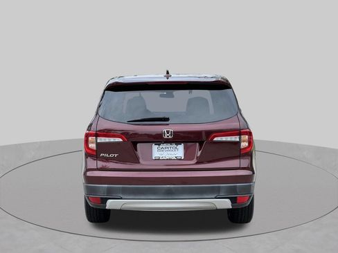 Used 2021 Honda Pilot EX image 4