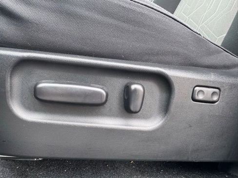 Certified 2022 Toyota Tacoma TRD Sport w/ Technology Package image 15