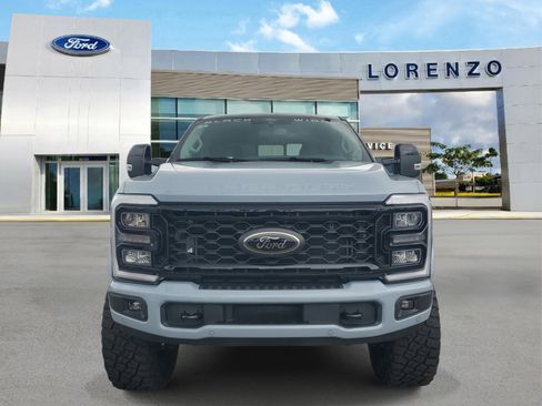 New 2026 Ford F250 Lariat w/ Black Appearance Package AWD/4WD image 2