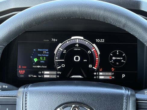 Certified 2026 Toyota Tundra Limited w/ TRD Off-Road Package AWD/4WD image 20