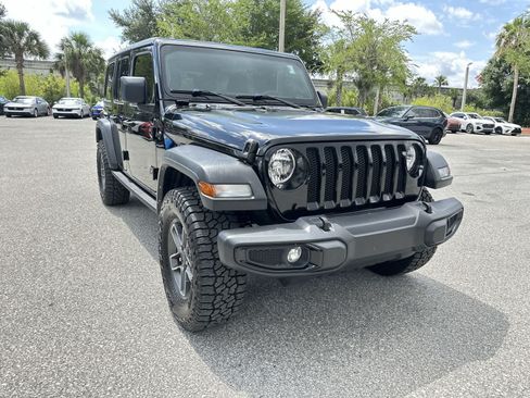Used 2023 Jeep Wrangler Unlimited Sport AWD/4WD image 8