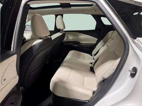 Used 2025 Lexus RX 450h AWD w/ Convenience Package image 29