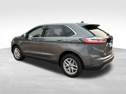 Used 2024 Ford Edge SEL AWD/4WD image 8