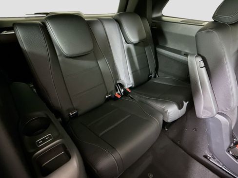 New 2026 Mercedes-Benz GLS 450 4MATIC image 29