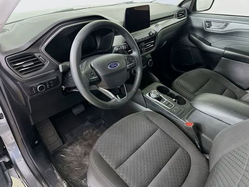 Certified 2023 Ford Escape Active FWD image 2