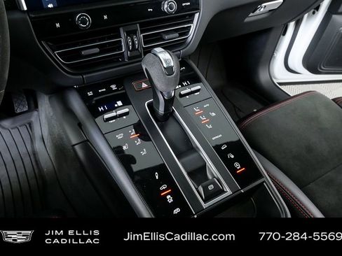 Used 2023 Porsche Macan GTS image 19