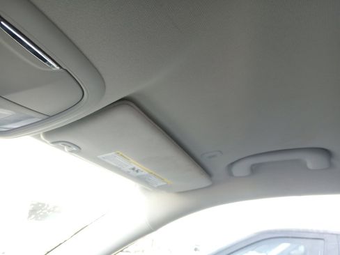 Used 2023 Jeep Cherokee Altitude Lux image 21