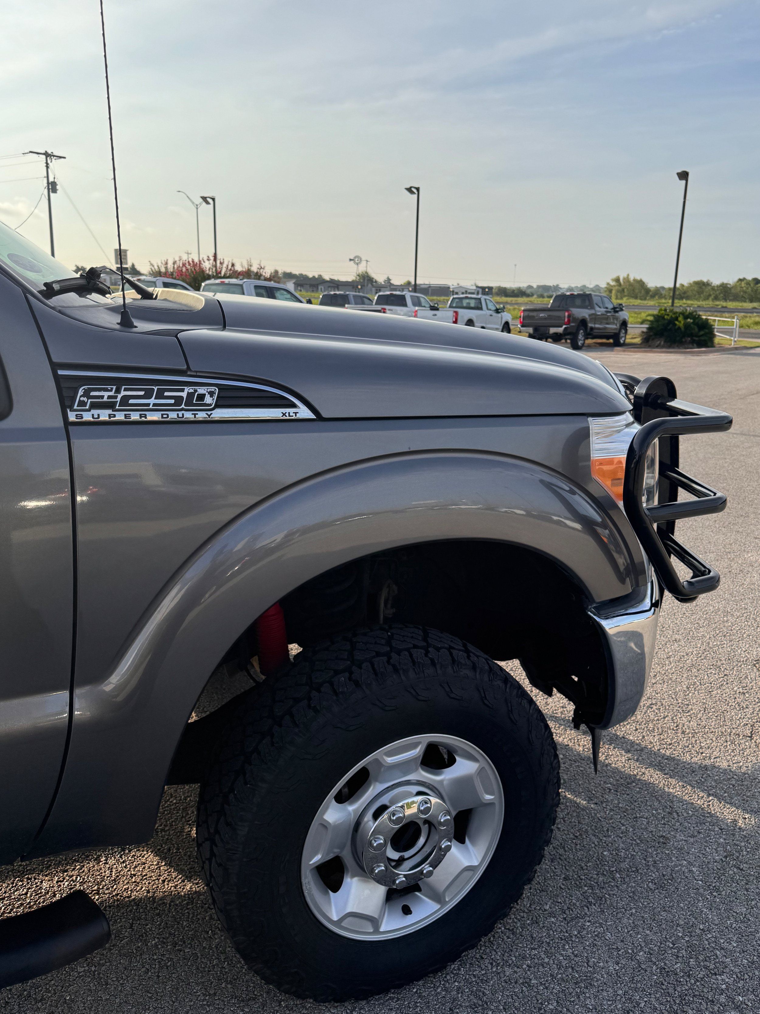 Used 2012 Ford F250 XLT w/ FX4 Off Road Pkg AWD/4WD image 9