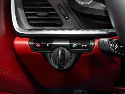 Used 2021 Porsche 911 Turbo S image 58