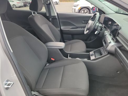 Certified 2024 Hyundai Kona SEL FWD image 21
