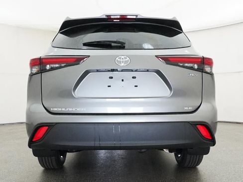New 2026 Toyota Highlander XLE AWD/4WD image 23